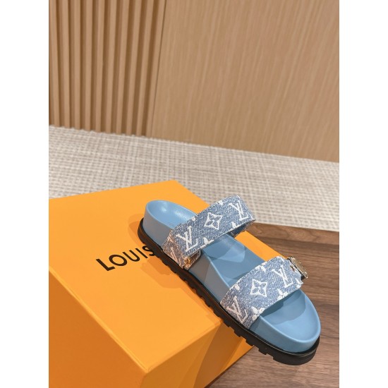LV SLIPPERS