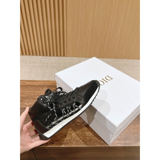 sneakers sneakers