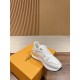 LV SNEAKERS
