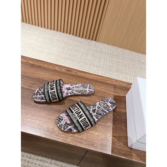 slippers slippers