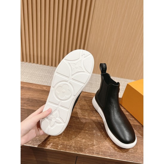 LV Sneakers