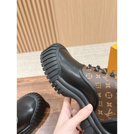 LV Sneakers