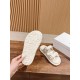 slippers slippers