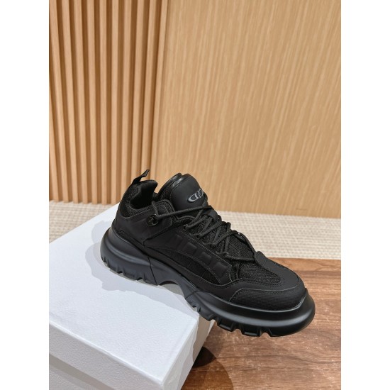 sneakers sneakers