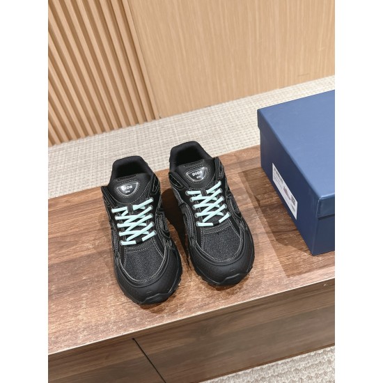 B30 Co-branded Stone Island B30 Co-branded Stone Island