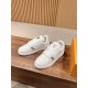 LV SNEAKERS