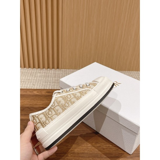 Embroidered Canvas Shoes Embroidered Canvas Shoes