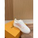 LV SNEAKERS