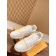 LV SNEAKERS