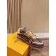 LV SNEAKERS
