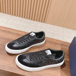 B101 Sneakers