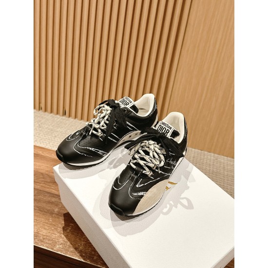 sneakers sneakers