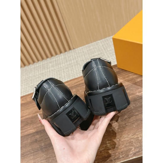 LV Sneakers