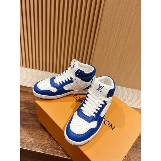 LV SNEAKERS