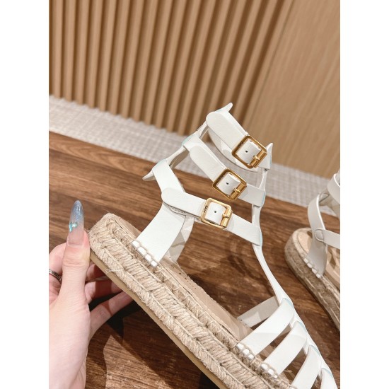 Grass Knit Piggie Shoes