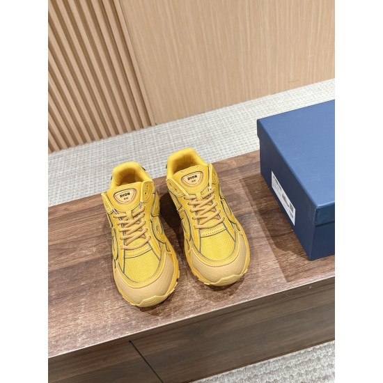 B30 Co-branded Stone Island B30 Co-branded Stone Island