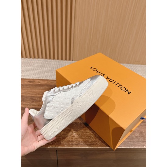 LV SNEAKERS