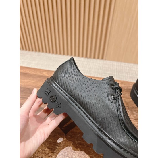 LV Sneakers