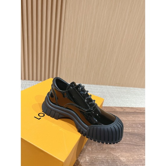 LV Sneakers
