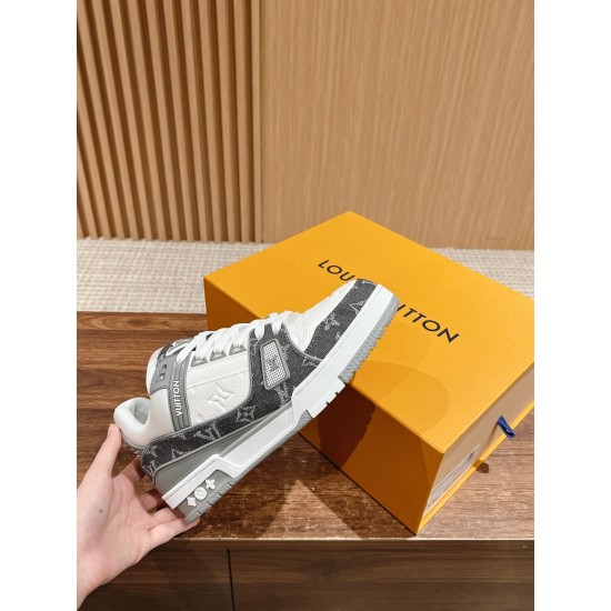 LV SNEAKERS LV SNEAKERS