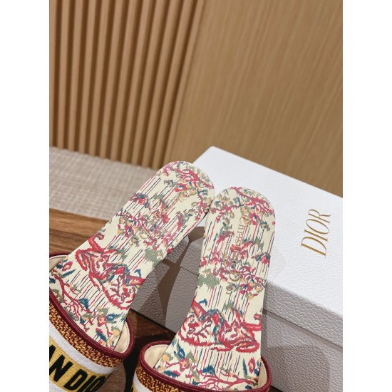 slippers slippers