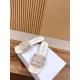 slippers slippers