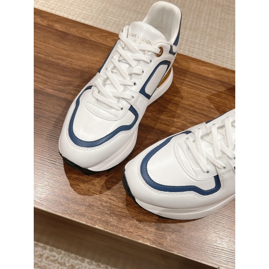 LV SNEAKERS