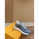 LV SNEAKERS