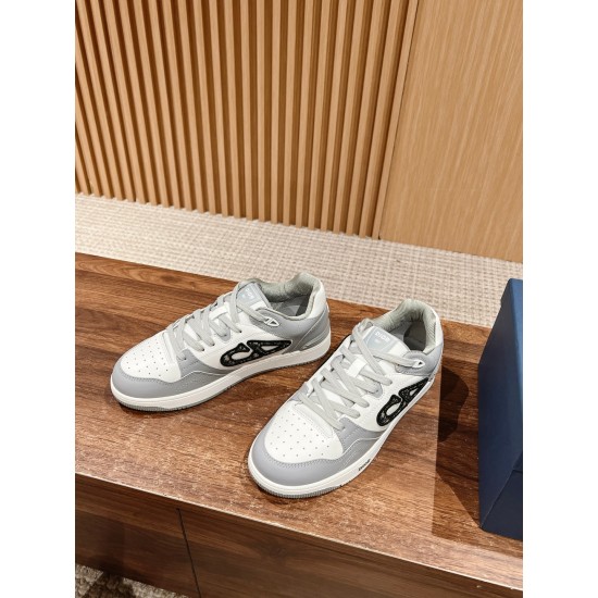 B57 Sneakers B57 Sneakers