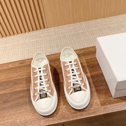 Embroidered Canvas Shoes