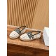 slippers slippers