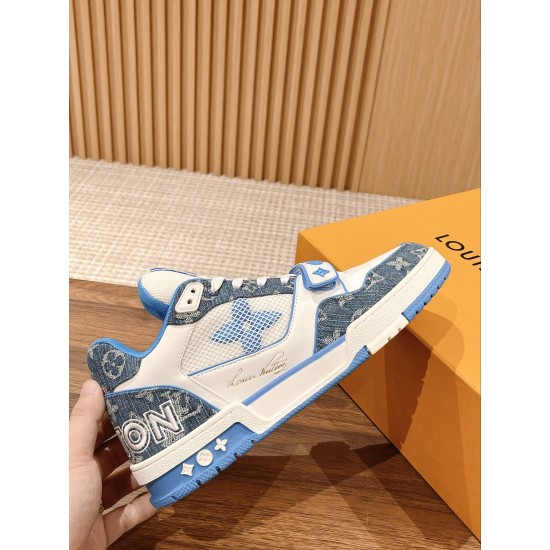 LV SNEAKERS