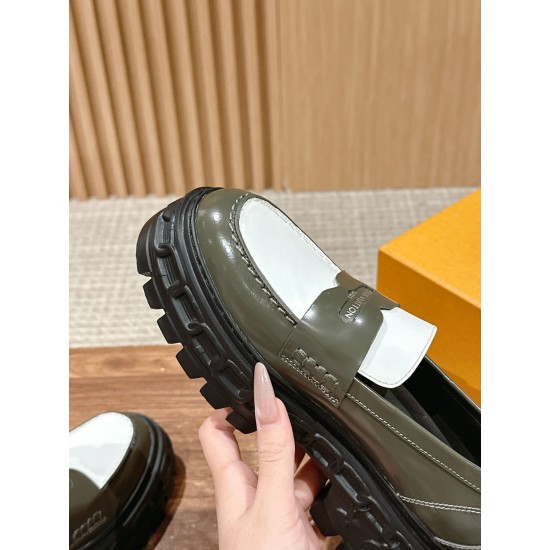 LV Sneakers