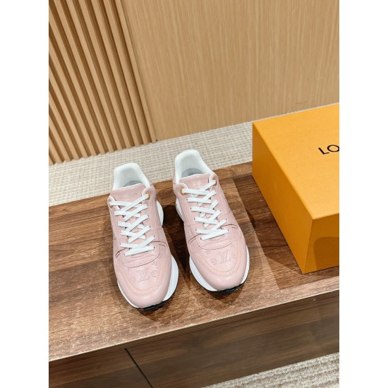LV SNEAKERS