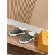 LV SNEAKERS