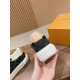LV SNEAKERS