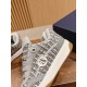 sneakers sneakers