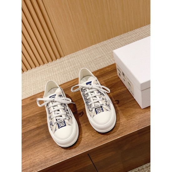 Embroidered Canvas Shoes Embroidered Canvas Shoes