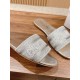 slippers slippers