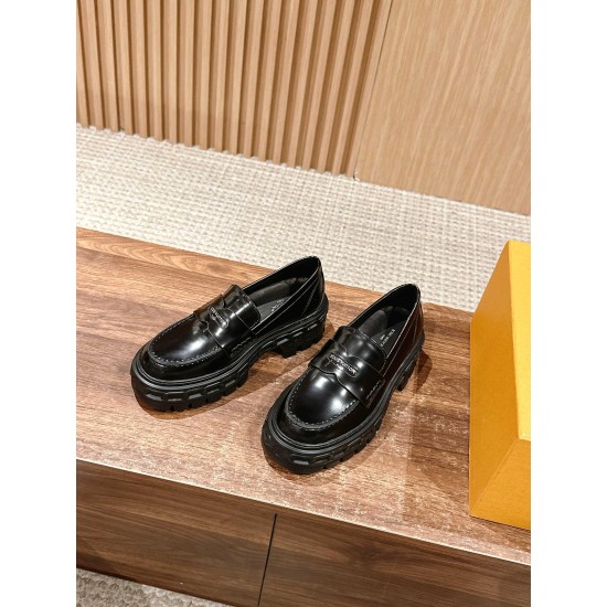 LV Sneakers