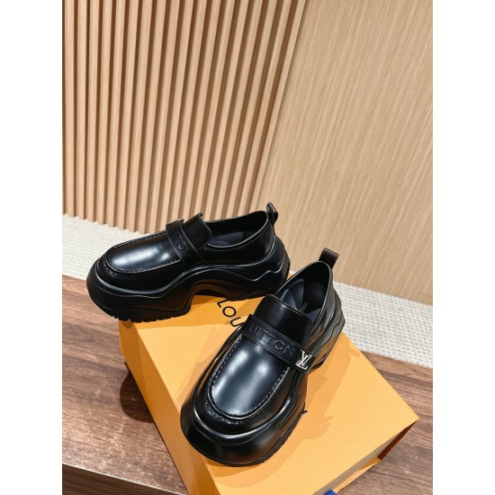 LV Sneakers