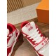 LV SNEAKERS