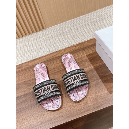 slippers slippers