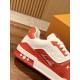LV SNEAKERS