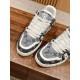 LV SNEAKERS