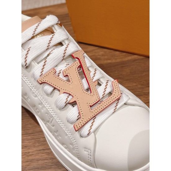 LV SNEAKERS