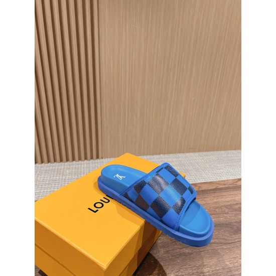 LV SLIPPERS
