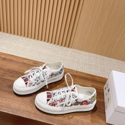 Embroidered Canvas Shoes