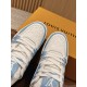 LV SNEAKERS