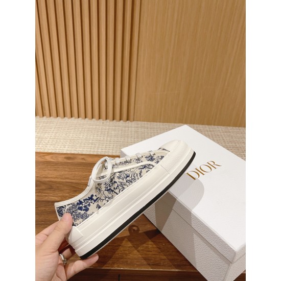 Embroidered Canvas Shoes Embroidered Canvas Shoes